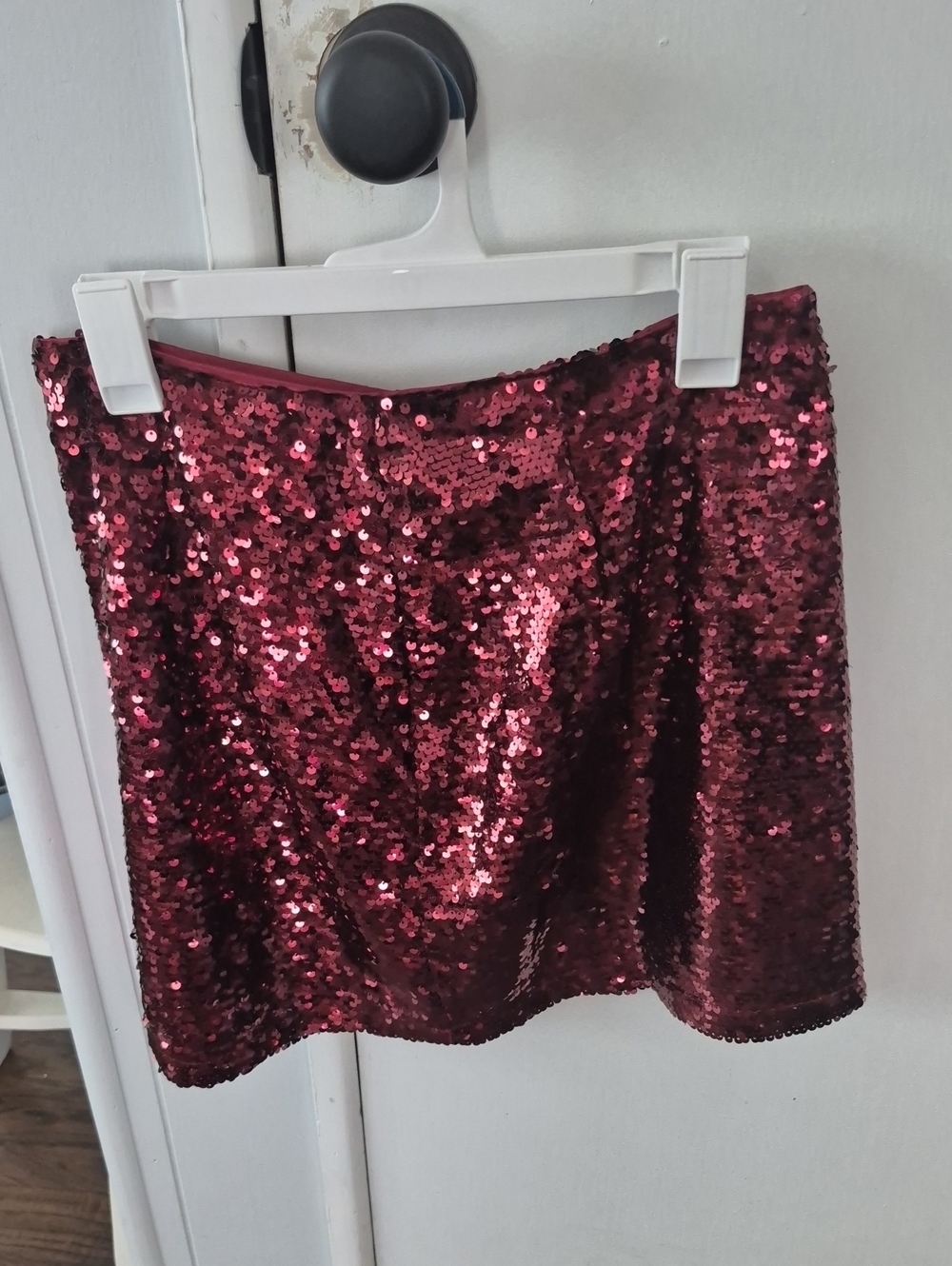 Red Sequin Mini Skirt. Size L